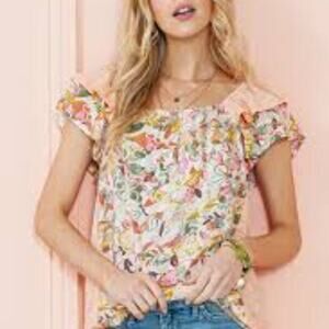 mBOUTIQUE NWOT PEACH FLORAL LAYERED CAP SLEEVE BLOUSE MULTIPLE SIZES